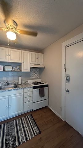 506 E Broadway 6, Boston, MA 02127