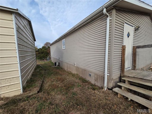 442 Dollie Drive, Villa Ridge, MO 63089