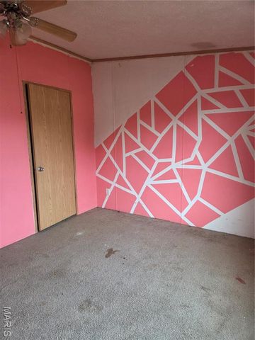 442 Dollie Drive, Villa Ridge, MO 63089