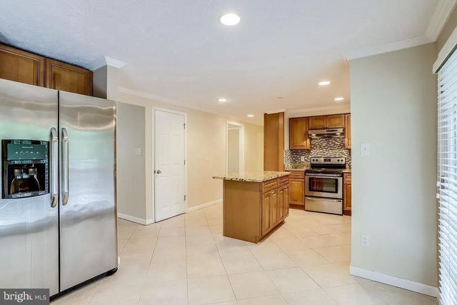 8334 TERRA GRANDE AVE, Springfield, VA 22153