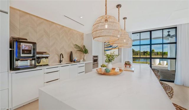 22980 Vista Edera Cir # 315, Estero, FL 33928