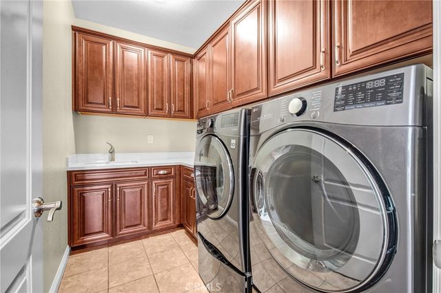 28163 Anvil Court, Valencia, CA 91354