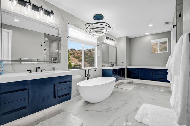 28163 Anvil Court, Valencia, CA 91354