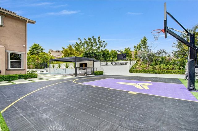 28163 Anvil Court, Valencia, CA 91354