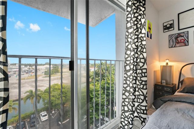 7801 NE 4th Ct 511, Miami, FL 33138