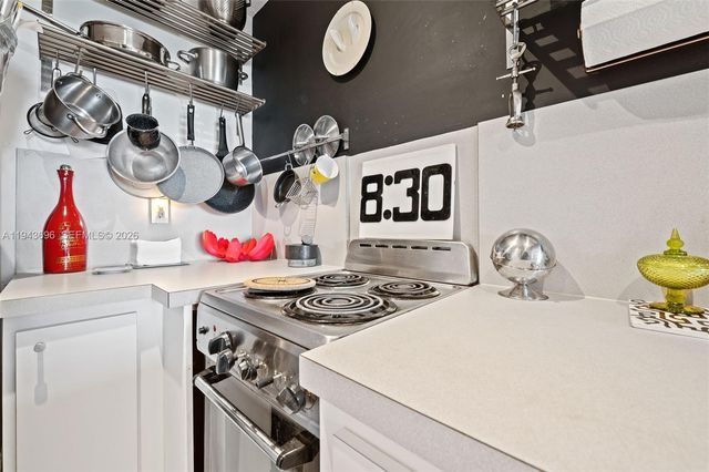 7801 NE 4th Ct 511, Miami, FL 33138