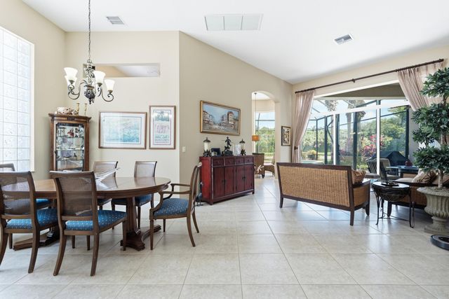 136 ANDALUSIA Way, Palm Beach Gardens, FL 33418