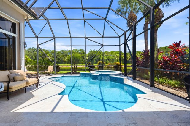 136 ANDALUSIA Way, Palm Beach Gardens, FL 33418