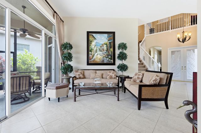 136 ANDALUSIA Way, Palm Beach Gardens, FL 33418