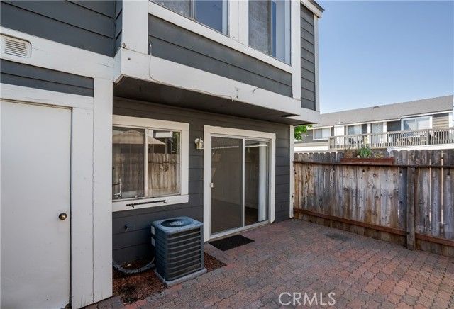 824 N Pasadena 6, Azusa, CA 91702