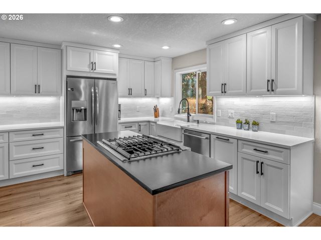 3089 Sw 84TH Pl, Portland, OR 97225
