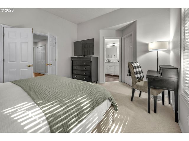 3089 Sw 84TH Pl, Portland, OR 97225