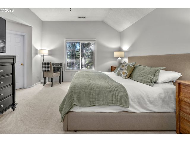 3089 Sw 84TH Pl, Portland, OR 97225