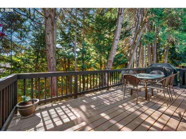 3089 Sw 84TH Pl, Portland, OR 97225