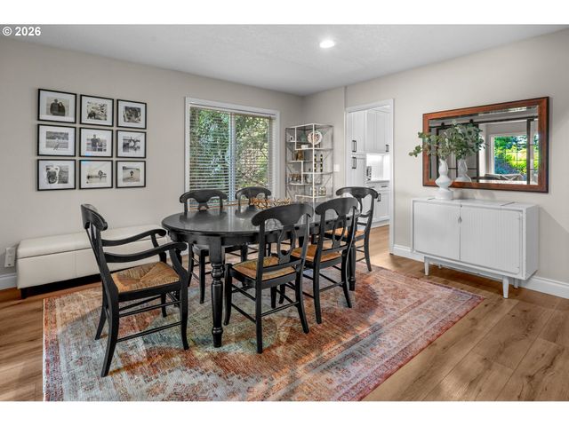 3089 Sw 84TH Pl, Portland, OR 97225