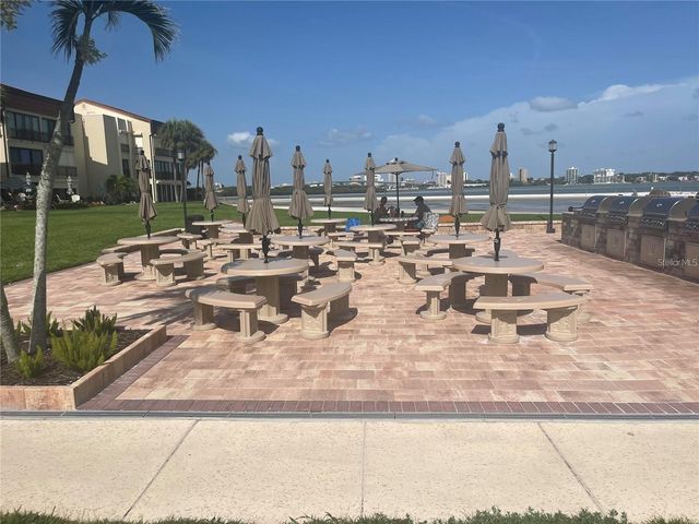 851 BAYWAY BOULEVARD 103, Clearwater Beach, FL 33767