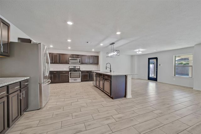 20864 Sheffield Park Drive, Porter, TX 77365