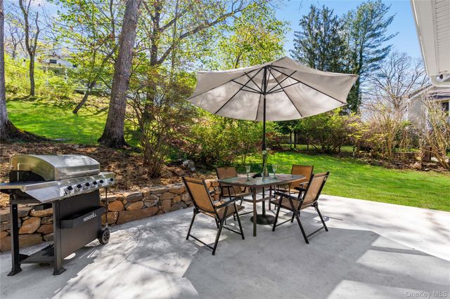 816 Hardscrabble Road, Chappaqua, NY 10514