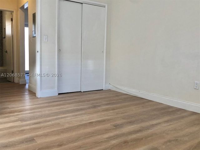 105 S Shore Dr 5, Miami Beach, FL 33141