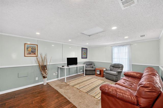1290 County Road 3355, Paradise, TX 76073
