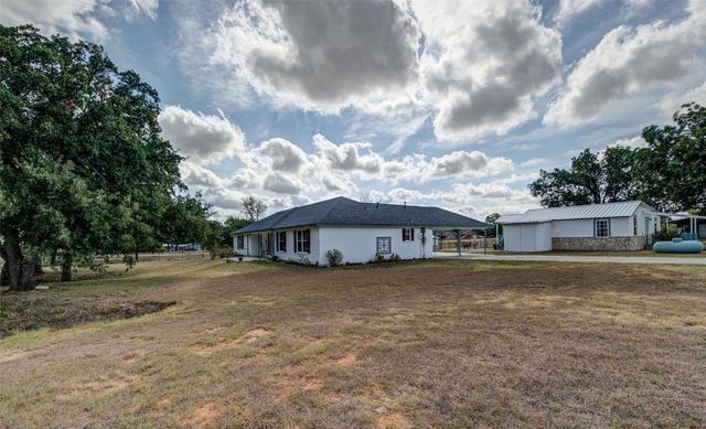 1290 County Road 3355, Paradise, TX 76073
