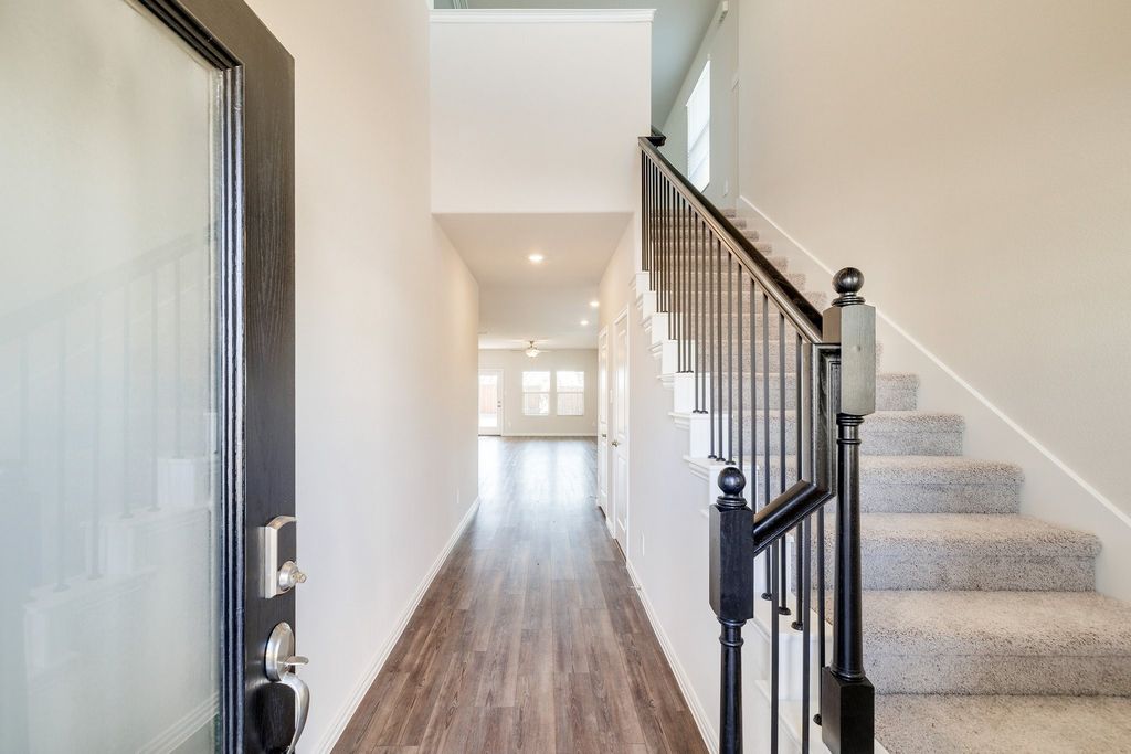 4816 Hunter Hurst Drive, Princeton, TX 75071