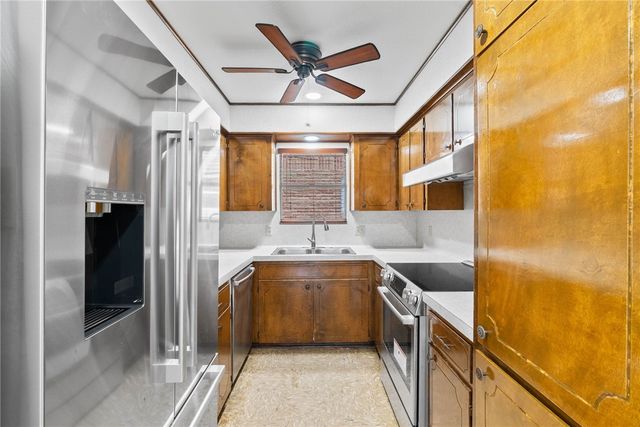 3414 Tahiti Dr, Corpus Christi, TX 78418