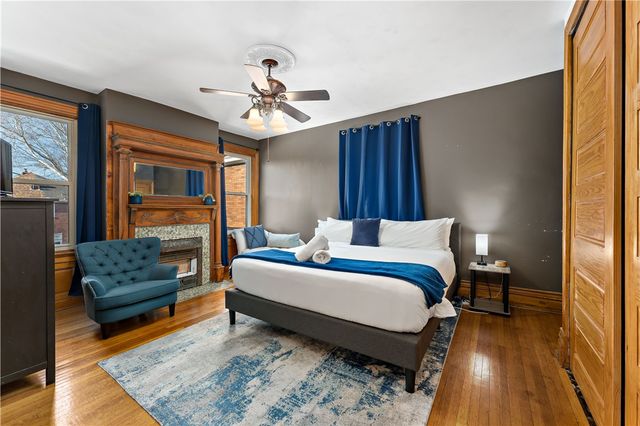 5921 Alder St, Shadyside, PA 15232