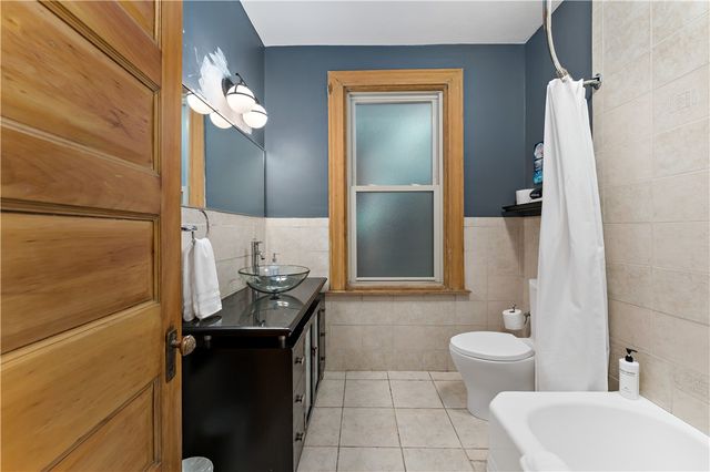 5921 Alder St, Shadyside, PA 15232