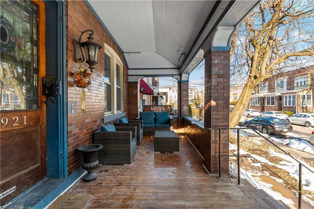 5921 Alder St, Shadyside, PA 15232