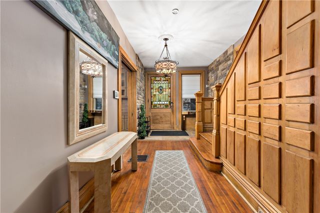 5921 Alder St, Shadyside, PA 15232