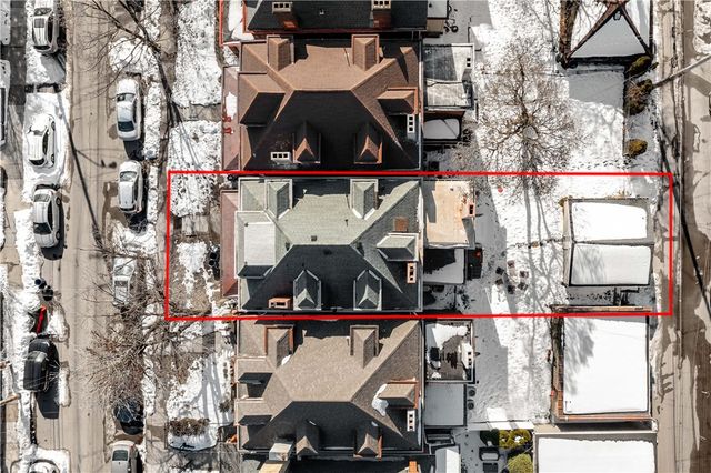 5921 Alder St, Shadyside, PA 15232