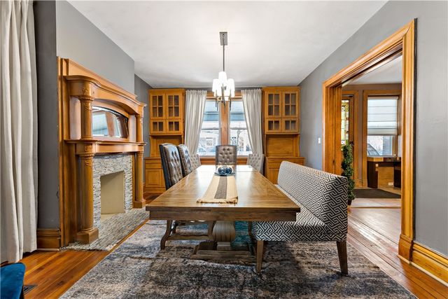 5921 Alder St, Shadyside, PA 15232