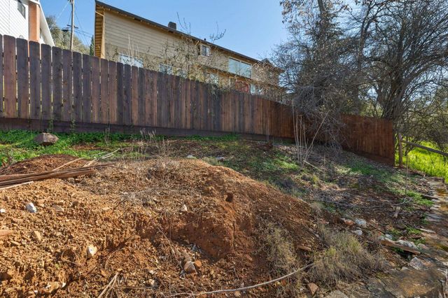 169 N Shepherd St., Sonora, CA 95370