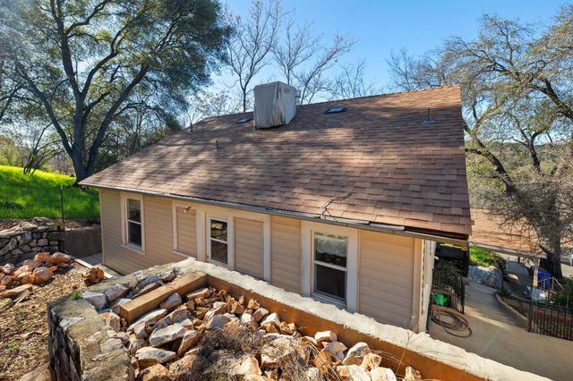 169 N Shepherd St., Sonora, CA 95370