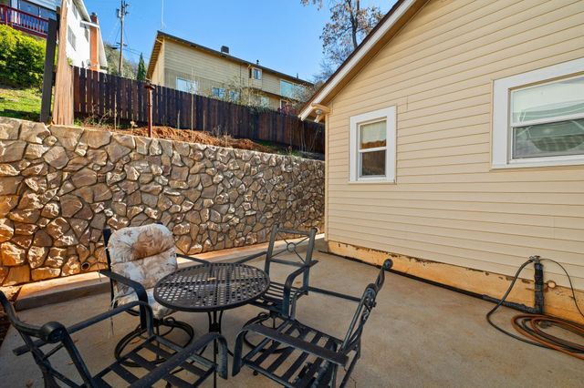 169 N Shepherd St., Sonora, CA 95370