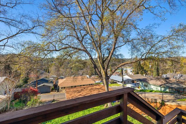 169 N Shepherd St., Sonora, CA 95370