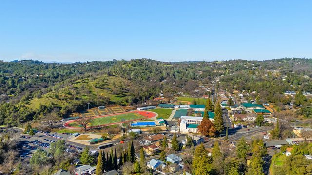 169 N Shepherd St., Sonora, CA 95370