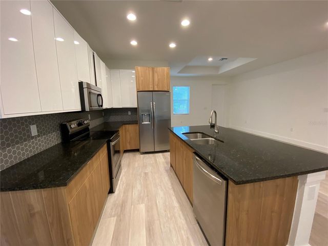 2635 STARVIEW AVENUE, North Port, FL 34288