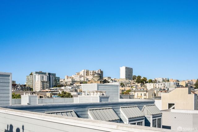 1880 Steiner Street 403, San Francisco, CA 94115