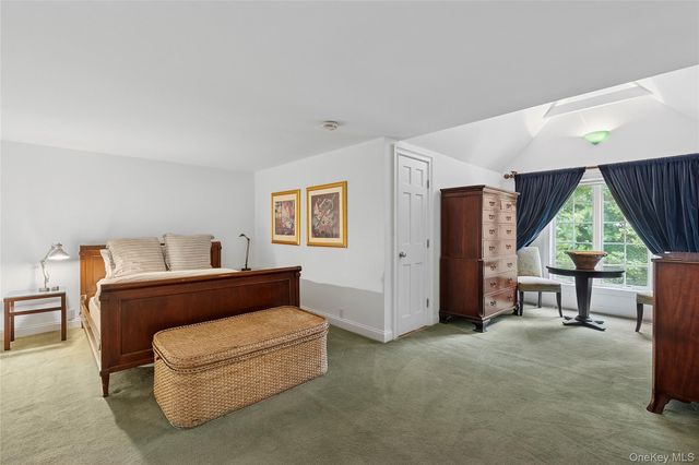1450 Sound Avenue, Mattituck, NY 11952