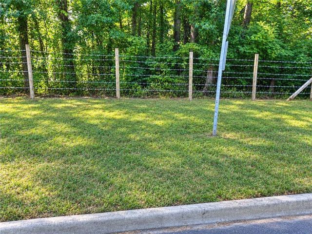 1680 Rose Garden Lane, Loganville, GA 30052