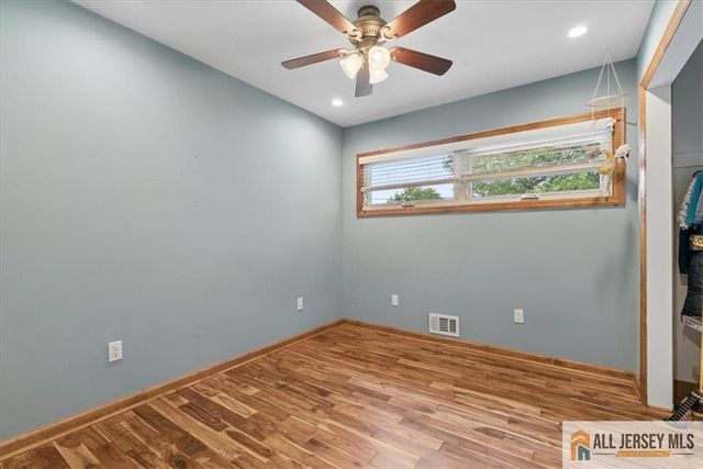 9 Bucknell Road, Old Bridge, NJ 08859