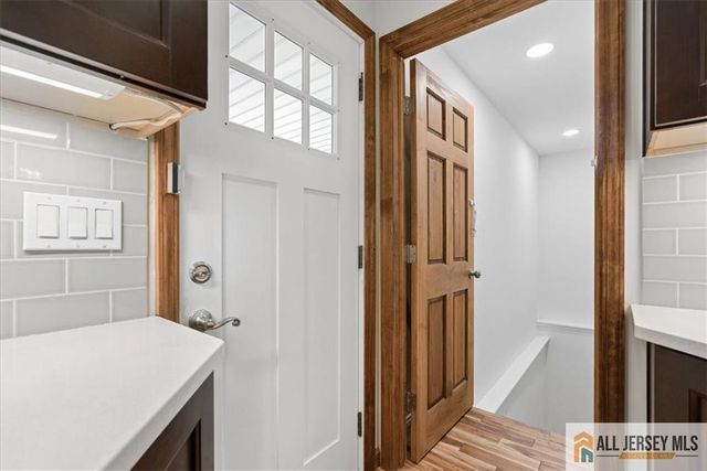 9 Bucknell Road, Old Bridge, NJ 08859