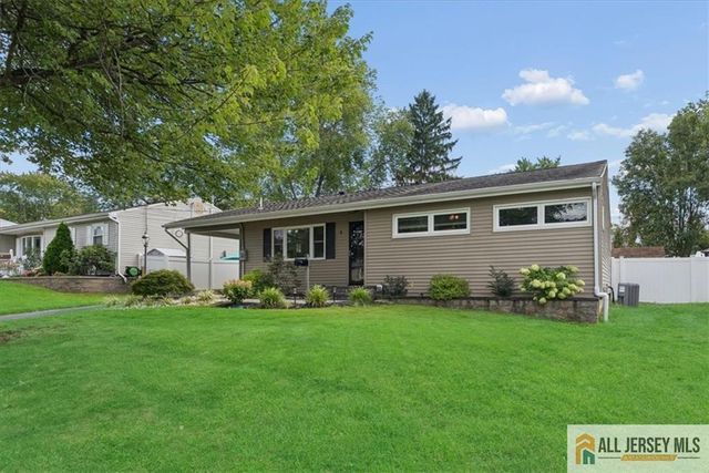 9 Bucknell Road, Old Bridge, NJ 08859