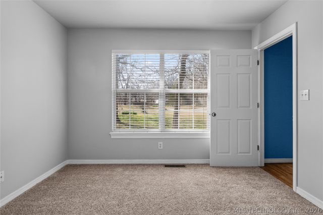 15 S 275th East Avenue, Catoosa, OK 74015