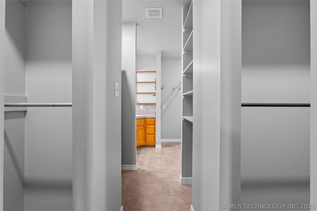 15 S 275th East Avenue, Catoosa, OK 74015