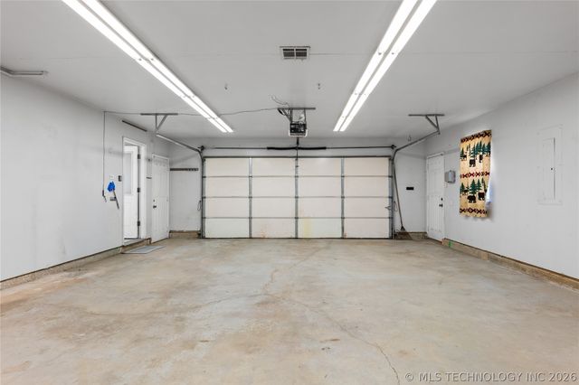 15 S 275th East Avenue, Catoosa, OK 74015