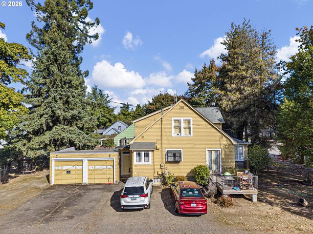 55 FEDERAL Ln, Eugene, OR 97404