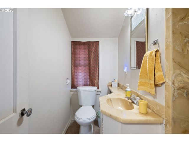 55 FEDERAL Ln, Eugene, OR 97404